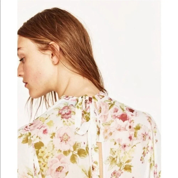 Zara Sweet Floral Butterfly Sleeve Dress S White Mini - Picture 5 of 13